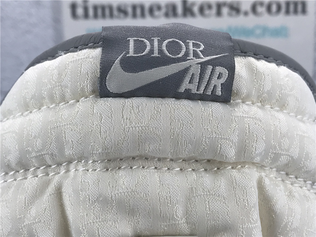 Dior x Air Jordan 1 Retro High - CN8607 002